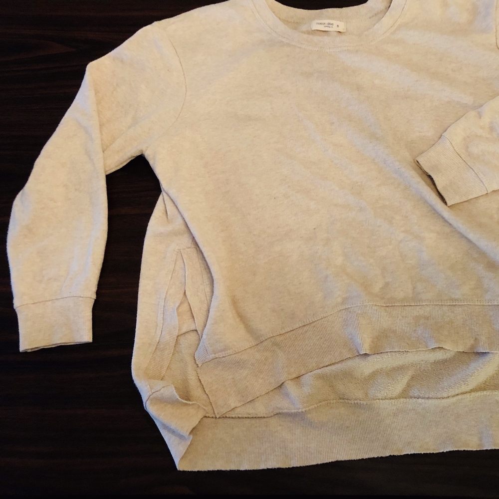 Oversized Crewneck Sweater